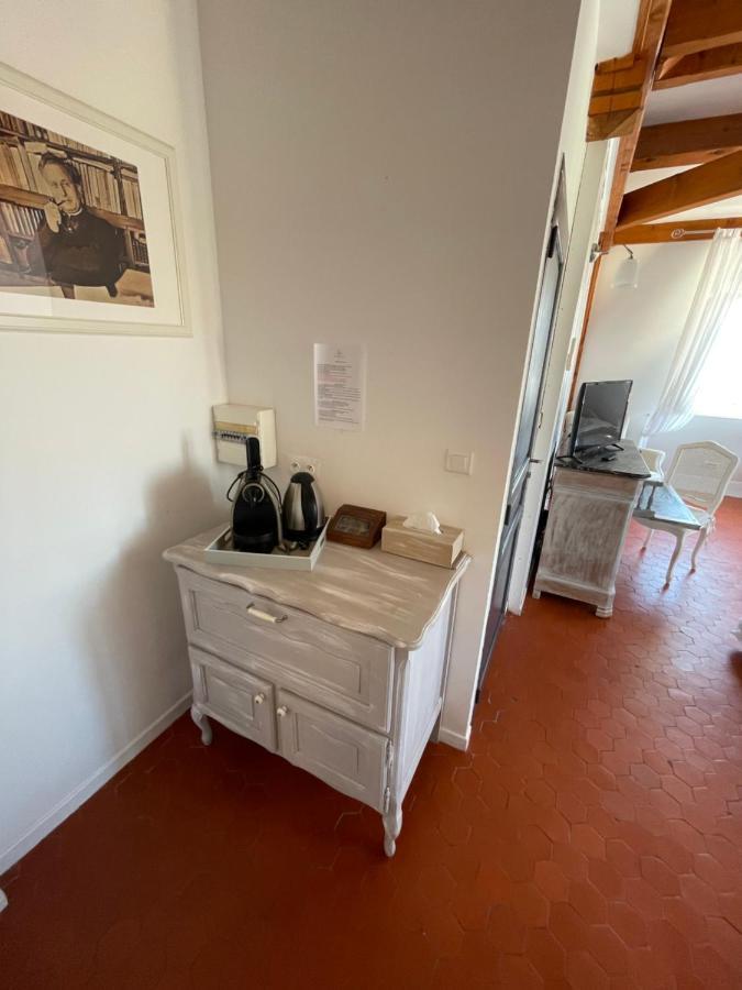 Manoir D'Amaury - Chambres D'Hotes Greoux-les-Bains Bagian luar foto